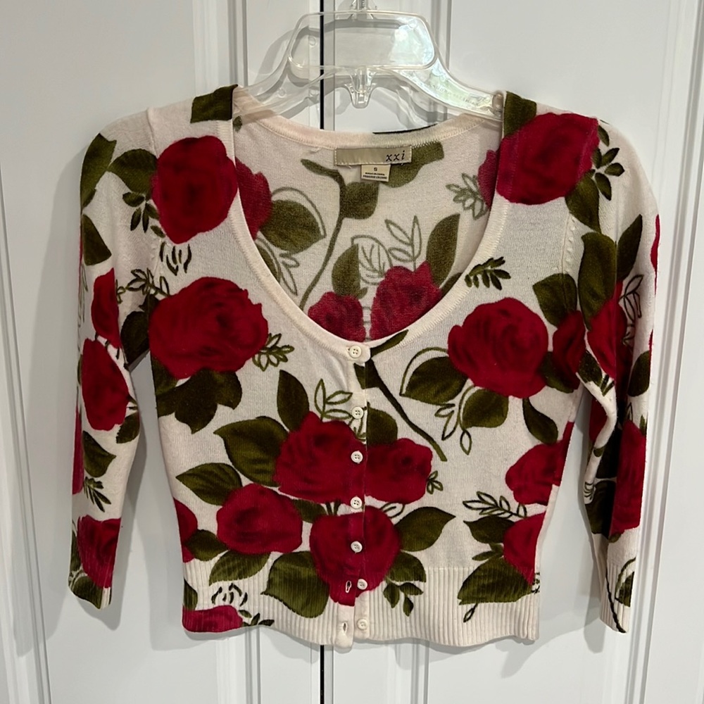 Cropped cardigan